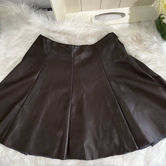 NEW Saks 5th Ave 5|48 Luxe Vegan Leather Flounce Mini Skater Circle Skirt M NWT - Picture 8 of 14